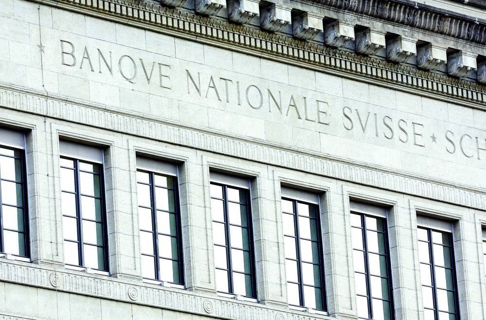 Swiss Central Bank Chief Criticizes Bitcoin's Volatility