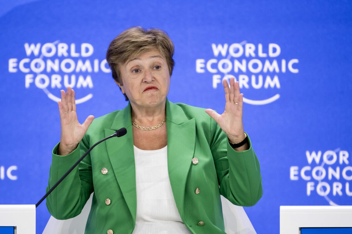 IMF Chief Discusses Economic Strategies in Davos