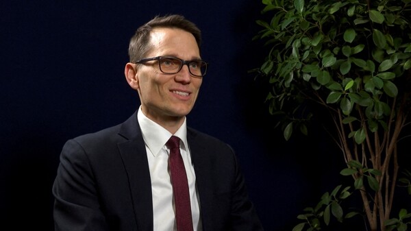 Swiss Central Bank Head Assesses Impact of US Tariff Reduction on Economy