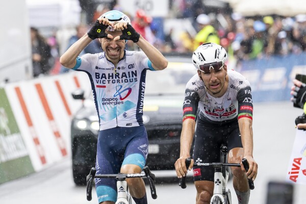 Lenny Martínez Takes the Lead in Tour de Romandie