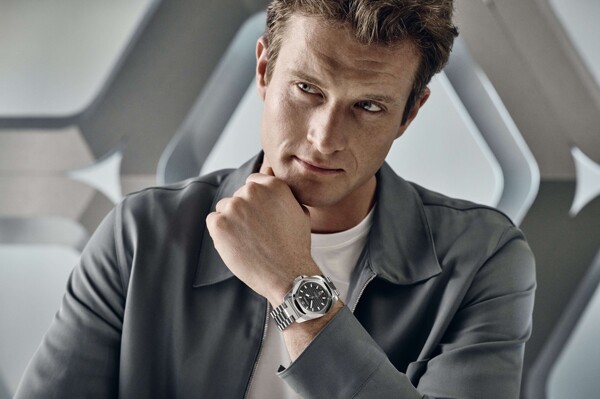 Victorinox отмечает 10 лет с новым запуском часов