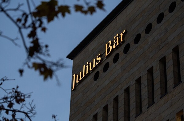 Julius Baer CEO Receives 5.8 Million CHF Salary